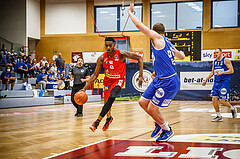 Basketball, bet-at-home Basketball Superliga 2021/22, Grunddurchgang 1.Runde, Traiskirchen Lions, Oberwart Gunners, Karl William Gamble Jr. (8)