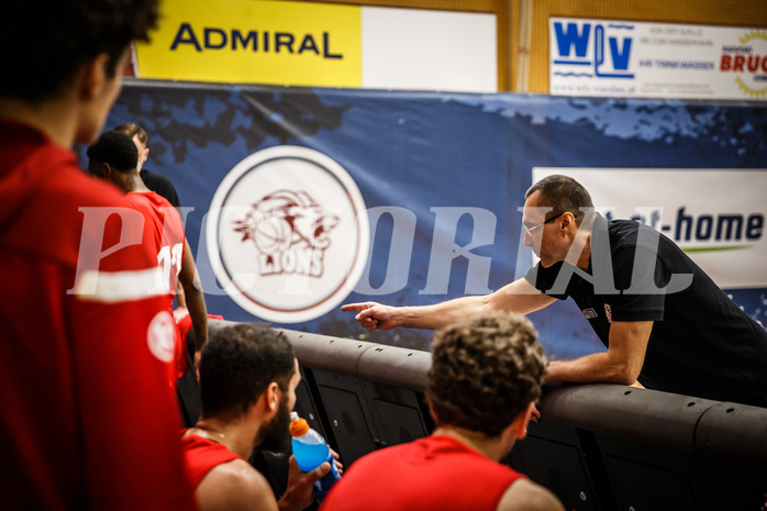 Basketball, bet-at-home Basketball Superliga 2021/22, Grunddurchgang 1.Runde, Traiskirchen Lions, Oberwart Gunners, Nenad Josipovic (Head Coach)