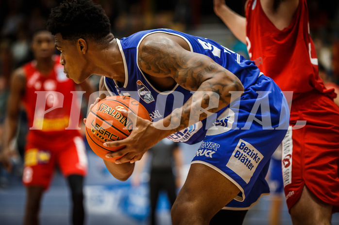 Basketball, bet-at-home Basketball Superliga 2021/22, Grunddurchgang 1.Runde, Traiskirchen Lions, Oberwart Gunners, Rob Howard (5)