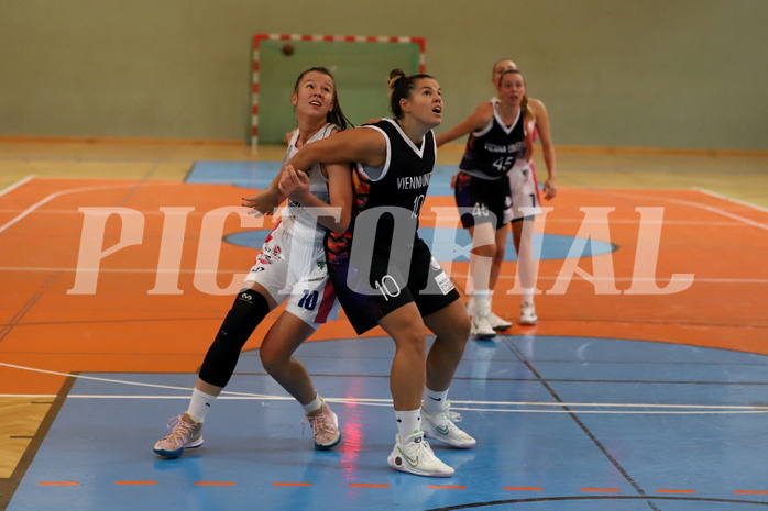 10.10.2021, Basketball Damen Superliga 2021/22, Grunddurchgang 2.Runde,  
UBSC-DBBC Graz vs. Vienna United 