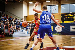 Basketball, bet-at-home Basketball Superliga 2021/22, Grunddurchgang 1.Runde, Traiskirchen Lions, Oberwart Gunners, Oscar Schmit (55)