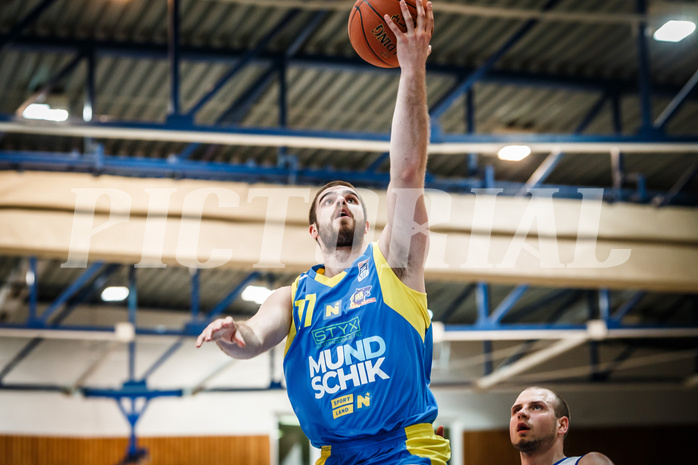 Basketball, bet-at-home Basketball Superliga 2021/22, Platzierungsrunde Spiel 4, Oberwart Gunners, SKN St. Pölten, Paul Koroschitz (77)