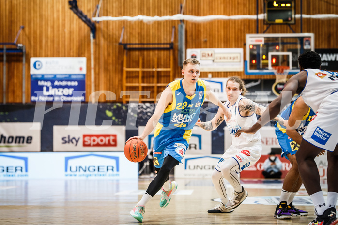 Basketball, bet-at-home Basketball Superliga 2021/22, Platzierungsrunde Spiel 4, Oberwart Gunners, SKN St. Pölten, Aapeli Alanen (23)
