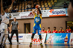 Basketball, bet-at-home Basketball Superliga 2021/22, Platzierungsrunde Spiel 4, Oberwart Gunners, SKN St. Pölten, Mate Mandic (55)