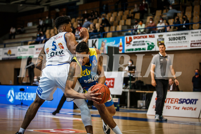 Basketball, bet-at-home Basketball Superliga 2021/22, Platzierungsrunde Spiel 4, Oberwart Gunners, SKN St. Pölten, Christopher Ferguson (20)