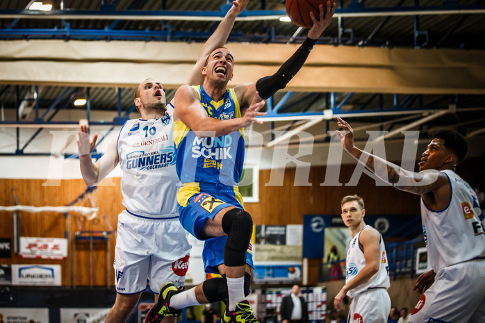 Basketball, bet-at-home Basketball Superliga 2021/22, Platzierungsrunde Spiel 4, Oberwart Gunners, SKN St. Pölten, Mate Mandic (55)