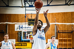Basketball, bet-at-home Basketball Superliga 2021/22, Platzierungsrunde Spiel 4, Oberwart Gunners, SKN St. Pölten, Connor Cashaw (13)