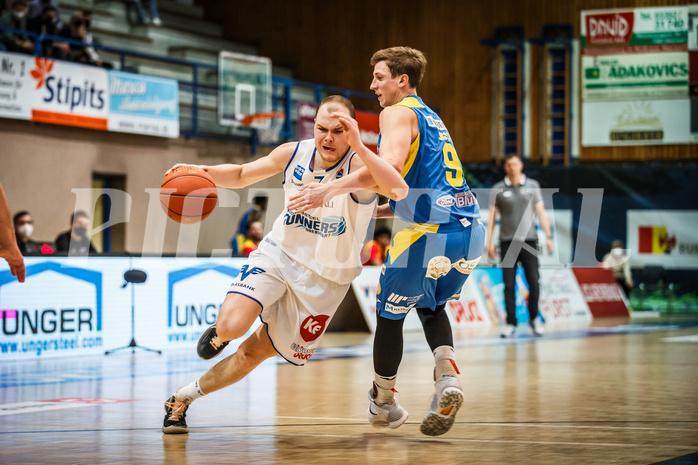 Basketball, bet-at-home Basketball Superliga 2021/22, Platzierungsrunde Spiel 4, Oberwart Gunners, SKN St. Pölten, Sebastian Käferle (7)