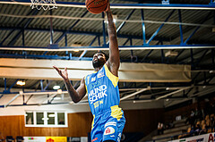 Basketball, bet-at-home Basketball Superliga 2021/22, Platzierungsrunde Spiel 4, Oberwart Gunners, SKN St. Pölten, Kelvin Lewis (1)