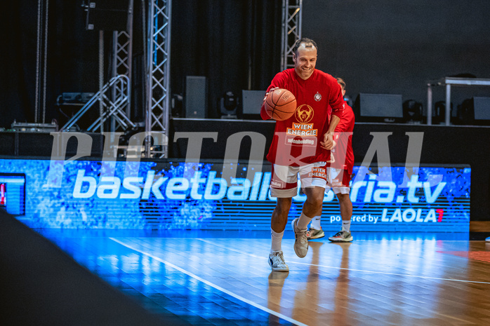 Basketball, Win2Day Superliga 2022/23, Grunddurchgang 16.Runde, BC GGMT Vienna, UBSC Raiffeisen Graz, Enis Murati (44)