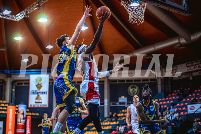 Basketball, Win2Day Superliga 2022/23, Grunddurchgang 16.Runde, BC GGMT Vienna, UBSC Raiffeisen Graz, Leonardo Lovrin (22), Jahenns Manigat (21)