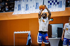 Basketball, Win2Day Superliga 2023/24, Grunddurchgang 3.Runde, Vienna Timberwolves, Oberwart Gunners, Kris Monroe (13)
