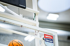 Basketball, Win2Day Superliga 2023/24, Grunddurchgang 3.Runde, Vienna Timberwolves, Oberwart Gunners, feature, ball