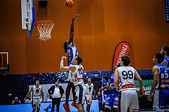 Basketball, Win2Day Superliga 2023/24, Grunddurchgang 3.Runde, Vienna Timberwolves, Oberwart Gunners, James Graham (11), Jakob Szkutta (10)