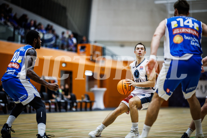 Basketball, Win2Day Superliga 2023/24, Grunddurchgang 3.Runde, Vienna Timberwolves, Oberwart Gunners, Jakob Szkutta (10)