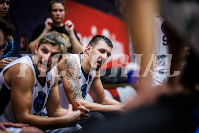 Basketball, Win2Day Superliga 2023/24, Grunddurchgang 3.Runde, Vienna Timberwolves, Oberwart Gunners, Ziga Fifolt (13)