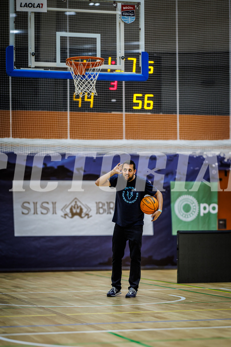 Basketball, Win2Day Superliga 2023/24, Grunddurchgang 3.Runde, Vienna Timberwolves, Oberwart Gunners, fans