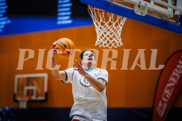 Basketball, Win2Day Superliga 2023/24, Grunddurchgang 3.Runde, Vienna Timberwolves, Oberwart Gunners, Elias Wlasak (8)