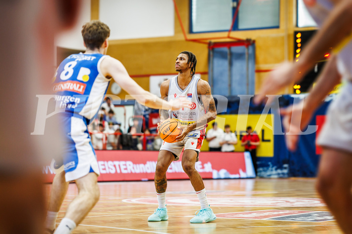 Basketball, win2day Basketball Superliga 2023/24, Halbfinale Spiel 3, Traiskirchen Lions, Oberwart Gunners, Demarcus Demonia (4)