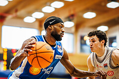 Basketball, win2day Basketball Superliga 2023/24, Halbfinale Spiel 3, Traiskirchen Lions, Oberwart Gunners, Derrek Brooks Jr. (11)