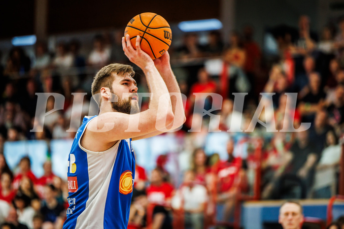 Basketball, win2day Basketball Superliga 2023/24, Halbfinale Spiel 3, Traiskirchen Lions, Oberwart Gunners, Daniel Köppel (14)