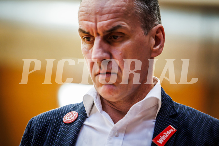 Basketball, win2day Basketball Superliga 2023/24, Halbfinale Spiel 3, Traiskirchen Lions, Oberwart Gunners, Radomir Mijanovic (Head Coach)