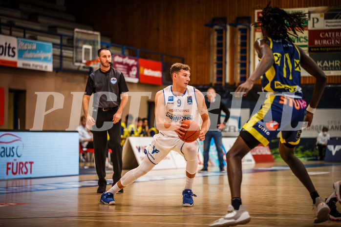 Basketball, bet-at-home Basketball Superliga 2021/22, Platzierungsrunde Spiel 8, Oberwart Gunners, UBSC Graz, Edi Patekar (9)