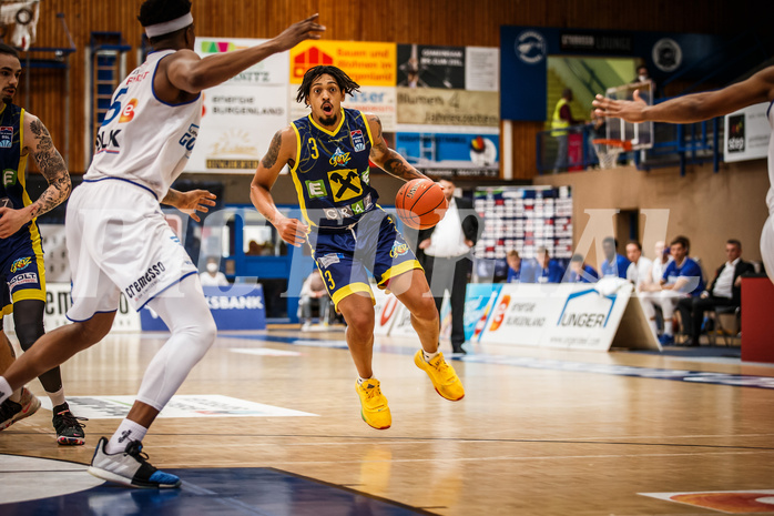 Basketball, bet-at-home Basketball Superliga 2021/22, Platzierungsrunde Spiel 8, Oberwart Gunners, UBSC Graz, Randy Haynes (3)