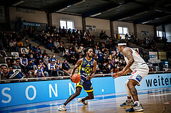 Basketball, bet-at-home Basketball Superliga 2021/22, Platzierungsrunde Spiel 8, Oberwart Gunners, UBSC Graz, Lesly Varner (11)