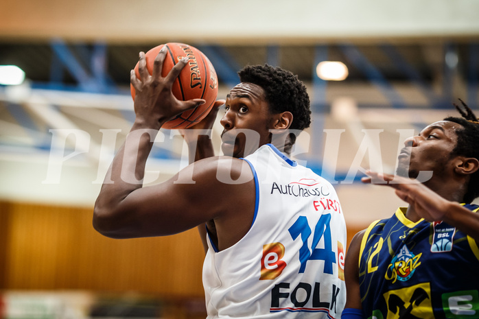 Basketball, bet-at-home Basketball Superliga 2021/22, Platzierungsrunde Spiel 8, Oberwart Gunners, UBSC Graz, Emondre Rickman (14)