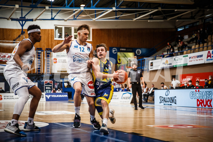 Basketball, bet-at-home Basketball Superliga 2021/22, Platzierungsrunde Spiel 8, Oberwart Gunners, UBSC Graz, Paul Isbetcherian (9)