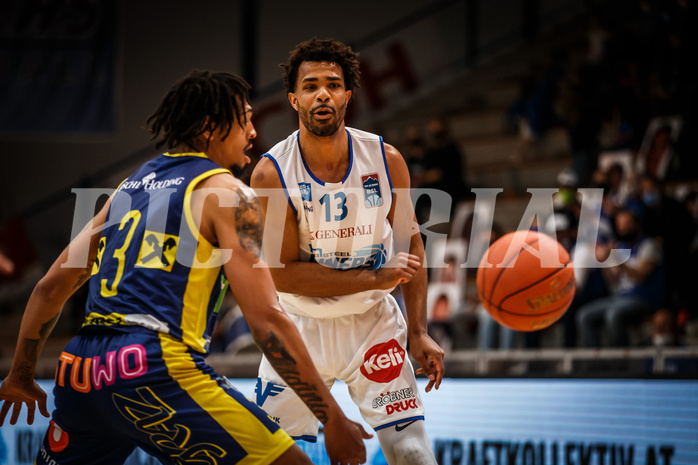 Basketball, bet-at-home Basketball Superliga 2021/22, Platzierungsrunde Spiel 8, Oberwart Gunners, UBSC Graz, Connor Cashaw (13)