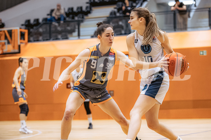 Basketball, Win2Day Basketball Damen Superliga 2022/23, Grunddurchgang 12.Runde, Vienna Timberwolves, BK Raiffeisen Duchess Klosterneuburg, Michaela Wildbacher (9), Iva Ilic (10)