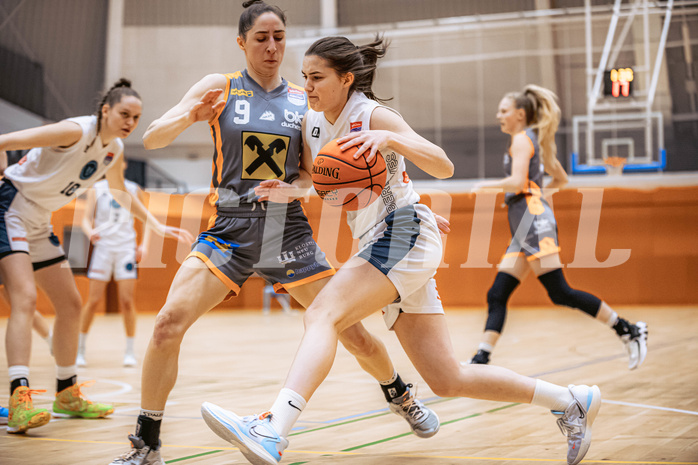 Basketball, Win2Day Basketball Damen Superliga 2022/23, Grunddurchgang 12.Runde, Vienna Timberwolves, BK Raiffeisen Duchess Klosterneuburg, Michaela Wildbacher (9), Lilian Schwarzenecker (12)