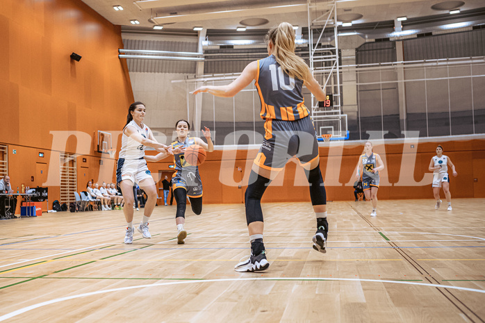 Basketball, Win2Day Basketball Damen Superliga 2022/23, Grunddurchgang 12.Runde, Vienna Timberwolves, BK Raiffeisen Duchess Klosterneuburg, Lilian Schwarzenecker (12)