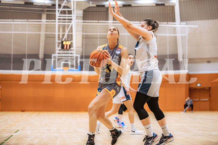 Basketball, Win2Day Basketball Damen Superliga 2022/23, Grunddurchgang 12.Runde, Vienna Timberwolves, BK Raiffeisen Duchess Klosterneuburg, Sarah Schicher (15)
