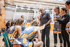 Basketball, Win2Day Basketball Damen Superliga 2022/23, Grunddurchgang 12.Runde, Vienna Timberwolves, BK Raiffeisen Duchess Klosterneuburg, Franz Zderadicka (Head Coach)