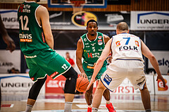 Basketball, bet-at-home Basketball Superliga 2021/22, Playoffs, Viertelfinale Spiel 3, Oberwart Gunners, Kapfenberg Bulls, Joshua Scott (5)