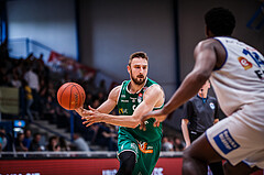 Basketball, bet-at-home Basketball Superliga 2021/22, Playoffs, Viertelfinale Spiel 3, Oberwart Gunners, Kapfenberg Bulls, Milos Grubor (9)