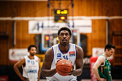 Basketball, bet-at-home Basketball Superliga 2021/22, Playoffs, Viertelfinale Spiel 3, Oberwart Gunners, Kapfenberg Bulls, Emondre Rickman (14)