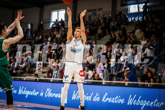Basketball, bet-at-home Basketball Superliga 2021/22, Playoffs, Viertelfinale Spiel 3, Oberwart Gunners, Kapfenberg Bulls, Jonathan Knessl (12)