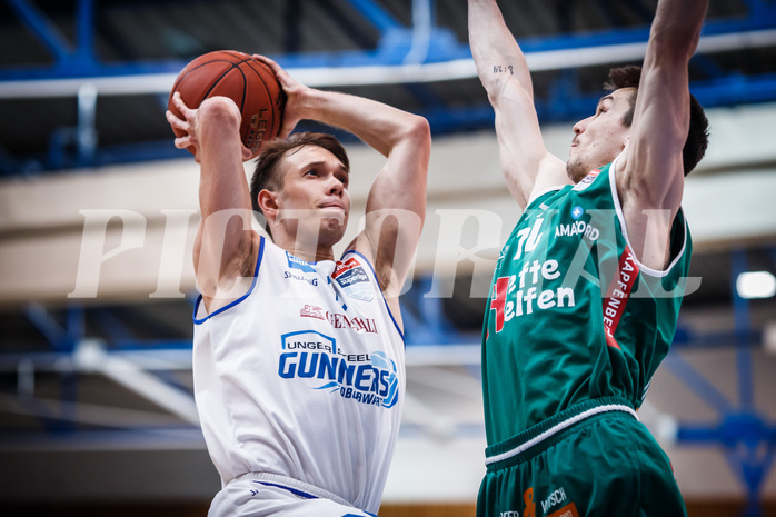 Basketball, bet-at-home Basketball Superliga 2021/22, Playoffs, Viertelfinale Spiel 3, Oberwart Gunners, Kapfenberg Bulls, Jonathan Knessl (12)