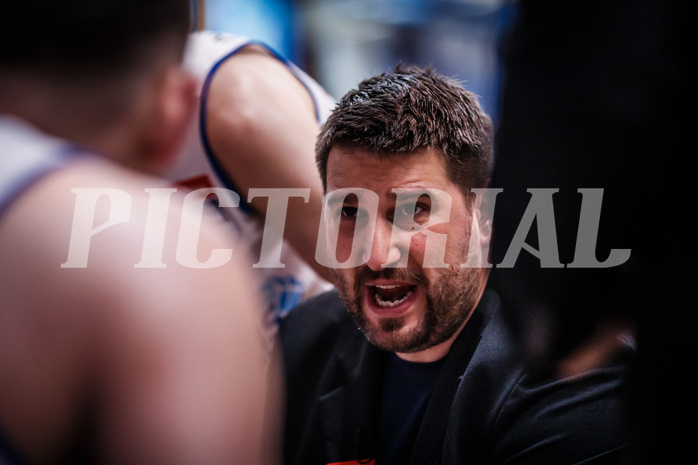 Basketball, bet-at-home Basketball Superliga 2021/22, Playoffs, Viertelfinale Spiel 3, Oberwart Gunners, Kapfenberg Bulls, Horst Leitner (Coach)