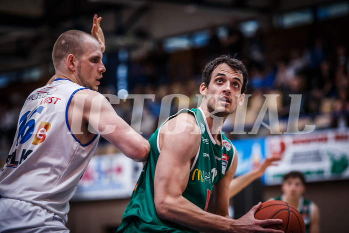 Basketball, bet-at-home Basketball Superliga 2021/22, Playoffs, Viertelfinale Spiel 3, Oberwart Gunners, Kapfenberg Bulls, Nemanja Krstic (12)