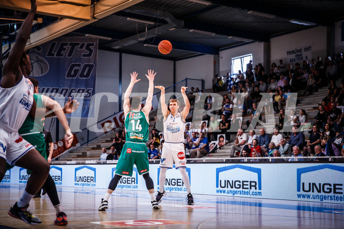 Basketball, bet-at-home Basketball Superliga 2021/22, Playoffs, Viertelfinale Spiel 3, Oberwart Gunners, Kapfenberg Bulls, Jonathan Knessl (12)