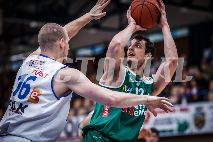 Basketball, bet-at-home Basketball Superliga 2021/22, Playoffs, Viertelfinale Spiel 3, Oberwart Gunners, Kapfenberg Bulls, Nemanja Krstic (12)