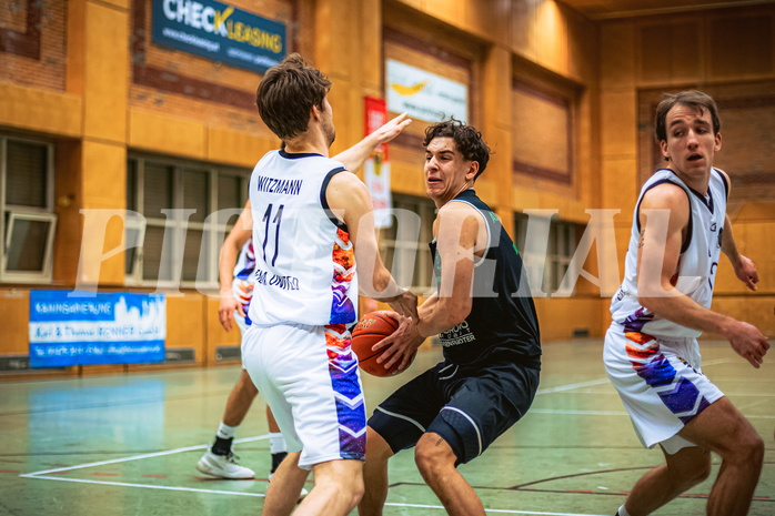 Basketball, Basketball Zweite Liga 2022/23, Grunddurchgang 19.Runde, Vienna United, UDW Alligators, Daniele Kuchar (22)