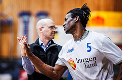 Basketball, Win2Day Superliga 2023/24, Grunddurchgang 12.Runde, Oberwart Gunners, Vienna Timberwolves, Shaquille Rombley (5)