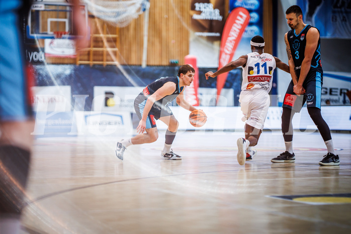 Basketball, Win2Day Superliga 2023/24, Grunddurchgang 12.Runde, Oberwart Gunners, Vienna Timberwolves, Elias Wlasak (8)