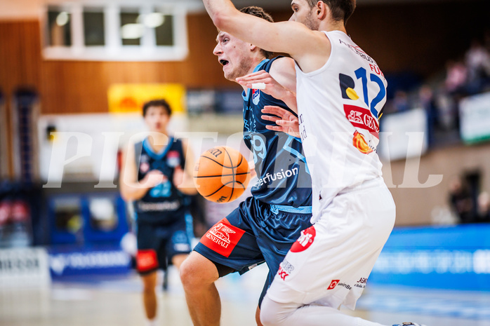 Basketball, Win2Day Superliga 2023/24, Grunddurchgang 12.Runde, Oberwart Gunners, Vienna Timberwolves, Jonas John (99)
